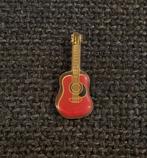 PIN - GUITAR - GITAAR - GUITARE, Collections, Autres sujets/thèmes, Utilisé, Envoi, Insigne ou Pin's