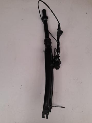 fietsonderdelen  beschikbaar voor biedingen