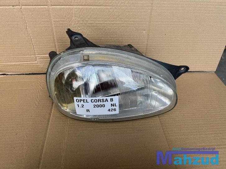 OPEL CORSA B rechts koplamp 1994-1999, Auto-onderdelen, Verlichting, Opel, Gebruikt, Ophalen of Verzenden