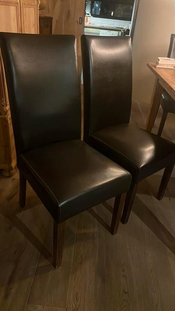 Leder stoelen beschikbaar voor biedingen