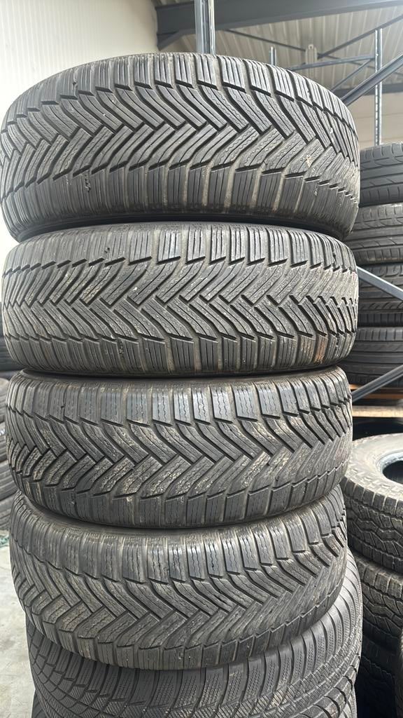 2156016  215/60/16  215/60R16 winter merk Michelin, Ophalen