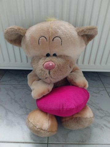 Knuffel: Beer Pimboli met hart (60 cm hoog) beschikbaar voor biedingen