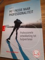 Met passie naar professionaliteit, Ophalen of Verzenden, Zo goed als nieuw