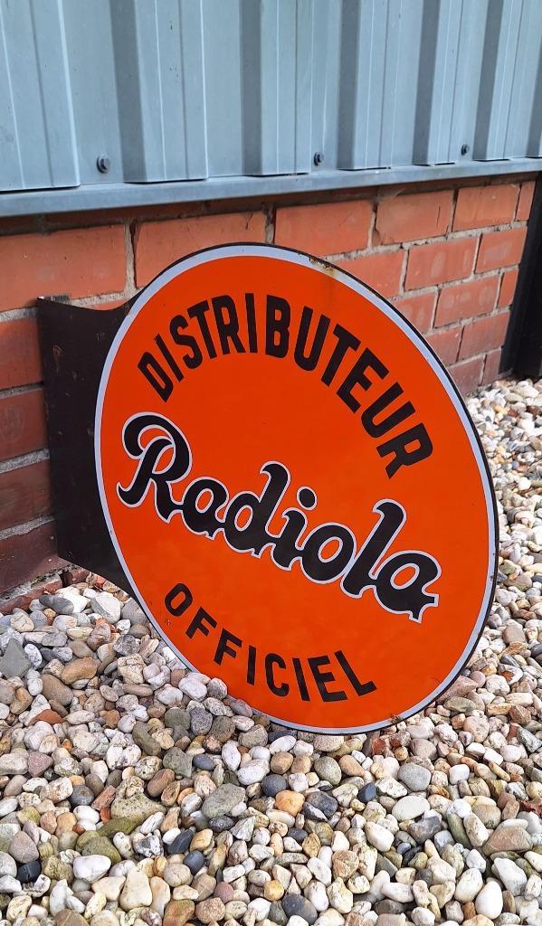 Pracht groot zwaar emaille dubbelzijdig Radiola Reclamebord., Verzamelen, Merken en Reclamevoorwerpen, Gebruikt, Reclamebord, Ophalen