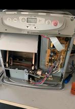 Herstelling en onderhoud laser petroleum kachels, Ophalen, Zo goed als nieuw