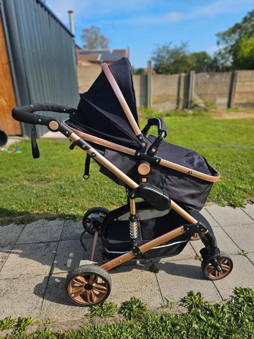 Mooie en stevige buggy in uitstekende staat, Kinderen en Baby's, Buggy's, Zo goed als nieuw, Verstelbare rugleuning, Zonnekap
