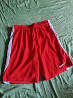 Nike shorts, Kinderen en Baby's, Kinderkleding | Maat 146, Broek, NIKE, Jongen of Meisje, Ophalen of Verzenden
