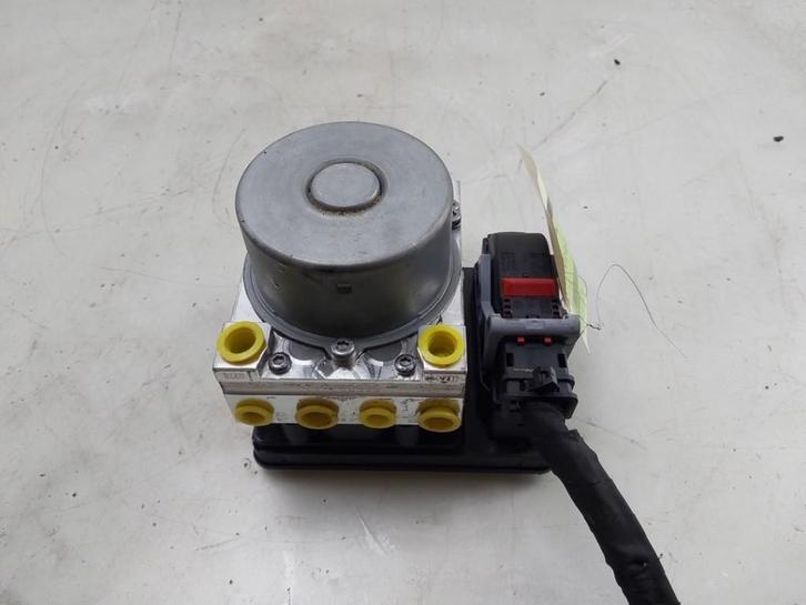 BLOC ABS (FREINS ANTI-BLOCAGE) Volkswagen Tiguan (CT1), Autos : Pièces & Accessoires, Autres pièces automobiles, Volkswagen, Utilisé