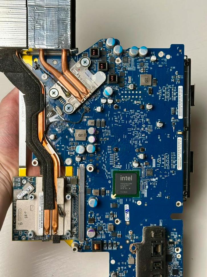 iMac 24' 2008 compleet moederbord, Computers en Software, Moederborden, Gebruikt, Intel, DDR3, Ophalen