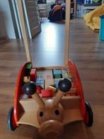 Loopwagentje in hout met diverse bouwblokjes, Kinderen en Baby's, Speelgoed | Houten speelgoed, Gebruikt, Ophalen