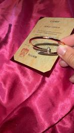 Cartier-armband (gewoon een spijker), Handtassen en Accessoires, Armbanden, Ophalen, Nieuw, Roze, Met edelsteen