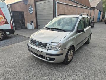 Fiat Panda essence 80000 kms /0470505042 beschikbaar voor biedingen