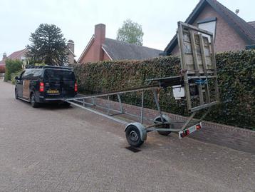 Bouwlift te koop ik goede staat 6 meter 230 VOLT beschikbaar voor biedingen