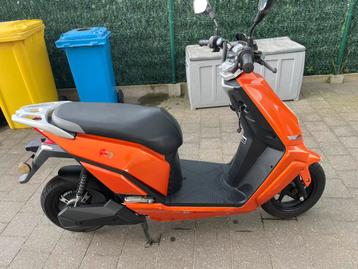 Elektricite scooter beschikbaar voor biedingen