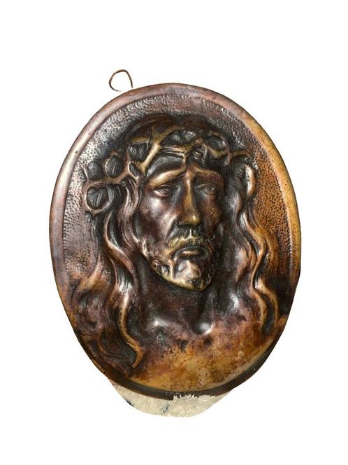 Gepatineerde bronzen ovale reliëfsculptuur — Hoofd van Chris, Antiek en Kunst, Antiek | Religieuze voorwerpen, Ophalen of Verzenden