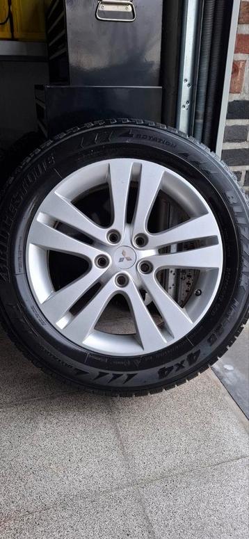 Mitsubishi winterset (band en velg) - Bridgestone beschikbaar voor biedingen
