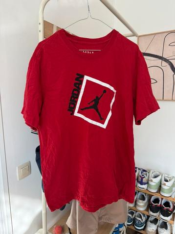 Nike Jordan T Shirt Red Rouge Size L Large beschikbaar voor biedingen