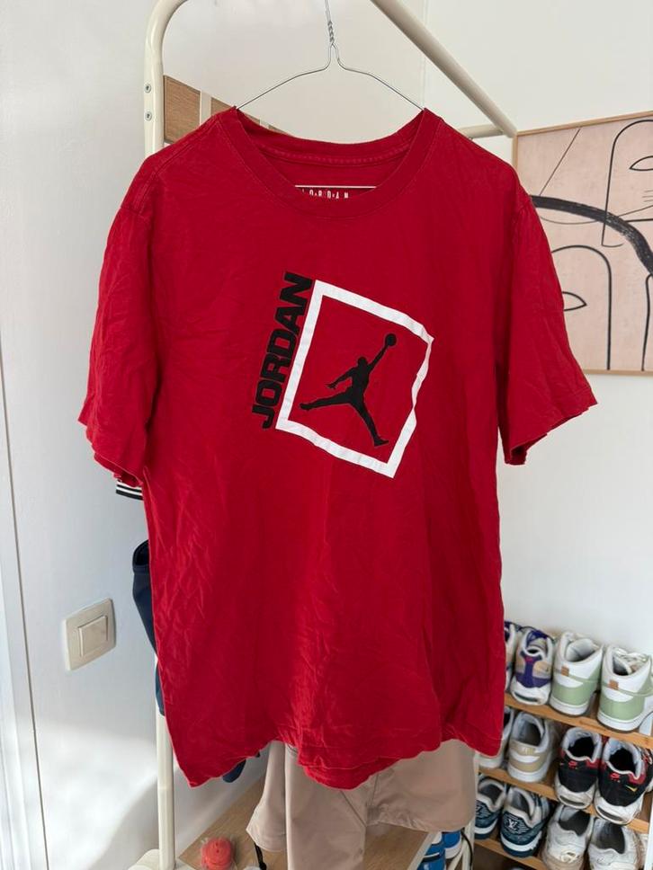 Nike Jordan T Shirt Red Rouge Size L Large, Kleding | Heren, T-shirts, Gedragen, Maat 52/54 (L), Rood, Ophalen of Verzenden