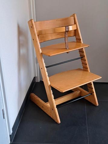 Stokke Tripp Trapp kinderstoel met originele stoelverkleiner beschikbaar voor biedingen