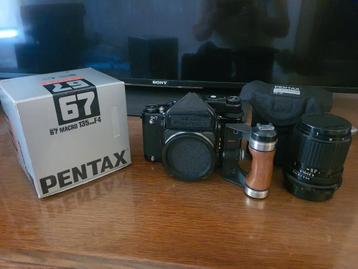 Pentax 6x7 MLU + Poignée + Macro 135mm f4 beschikbaar voor biedingen