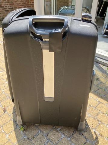 Valise samsonite gratuite  beschikbaar voor biedingen