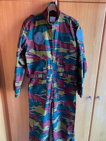 overall camouflage  beschikbaar voor biedingen
