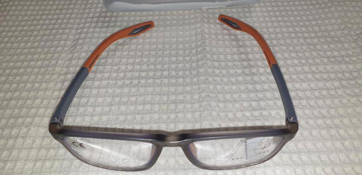 LUNETTES DE LECTURE ET VUE PROGRESSIVE DIOPTRIE 2.50, Bijoux, Sacs & Beauté, Lunettes de Soleil & Lunettes | Hommes, Neuf, Lunettes