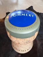 Maxi champagne kurk, te gebruiken als kruk, Ophalen, Kunststof, Zo goed als nieuw, 1 kruk