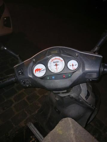 SYM 50 beschikbaar voor biedingen