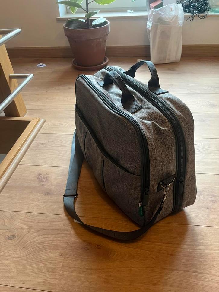 Sac à langer / lit bébé, Kinderen en Baby's, Babywiegjes en Ledikanten, Zo goed als nieuw, Ledikant, Ophalen