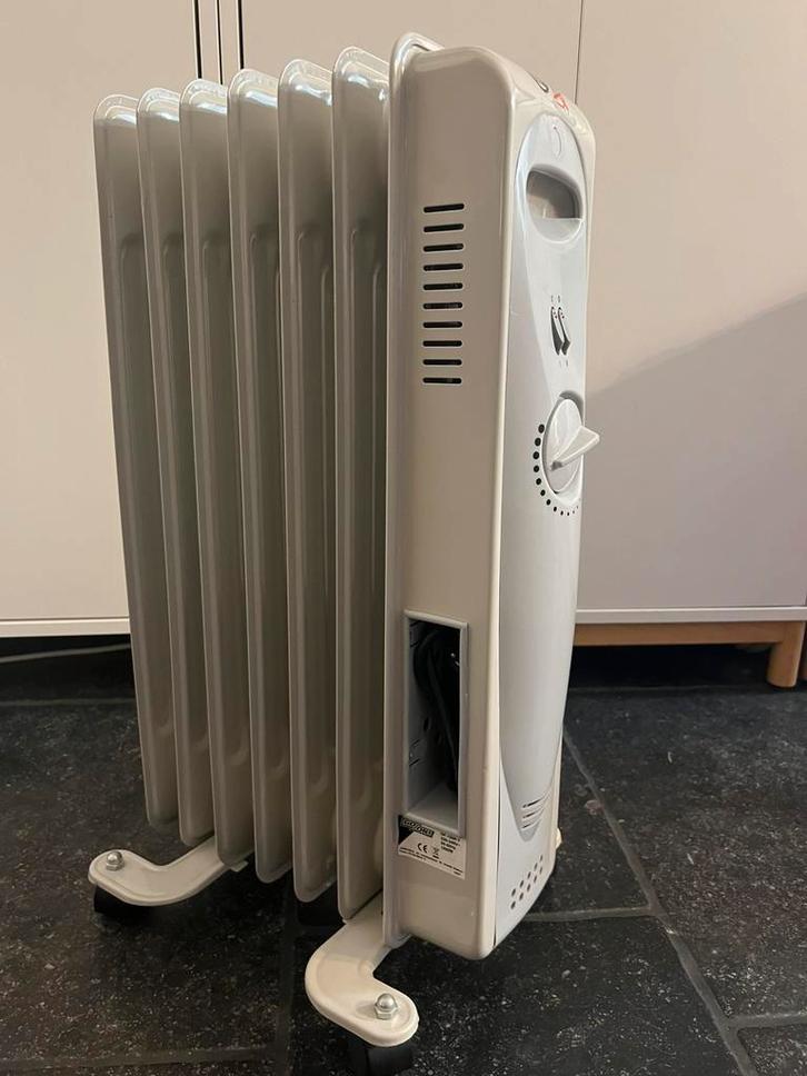 Radiateur electrique à bain d’huile (1.500 W), Bricolage & Construction, Chauffage & Radiateurs, Comme neuf, Radiateur, Enlèvement