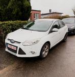 Ford focus • 4 900km •, Auto's, Ford, Focus, Euro 5, Wit, 5 deurs