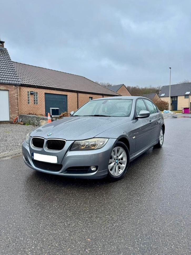 Bmw serie 3 facelift, Autos, BMW, Entreprise, Série 3, Diesel, Euro 5, 5 portes, Boîte manuelle, Enlèvement