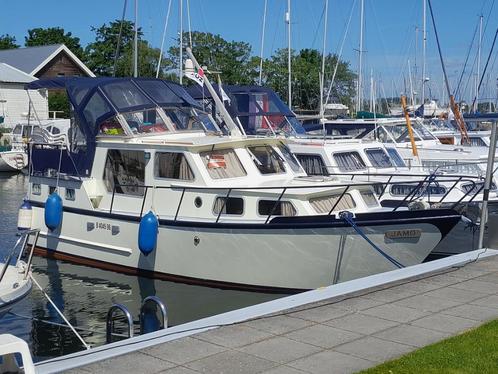 Curtevenne 960 motorboot, Watersport en Boten, Motorboten en Motorjachten, Zo goed als nieuw, Staal, 9 tot 12 meter, Diesel, Binnenboordmotor