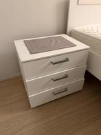 Wit nachtkastje met 3 lades – zeer goede staat, Enlèvement, Comme neuf