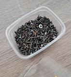 Doosje met meubelnagels, Enlèvement ou Envoi, Comme neuf