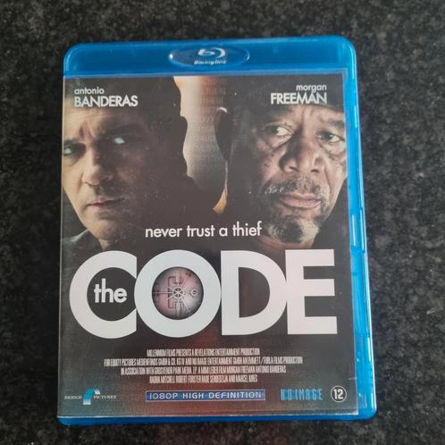 The Code blu ray NL, CD & DVD, Blu-ray, Comme neuf, Action, Enlèvement ou Envoi