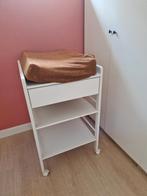 verzorgingstafel met wielen, Kinderen en Baby's, Kinderkamer | Commodes en Kasten, Ophalen, Gebruikt