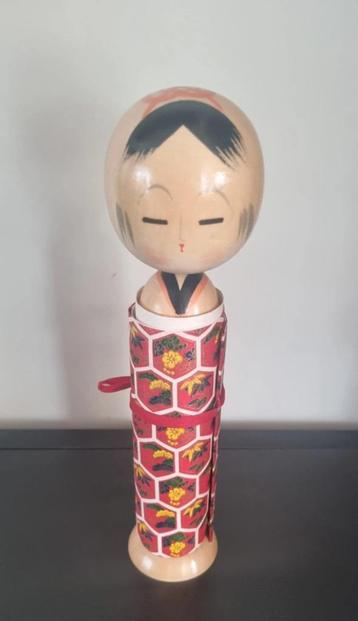 Poupée Sayonara japonaise Bridoll disponible aux enchères