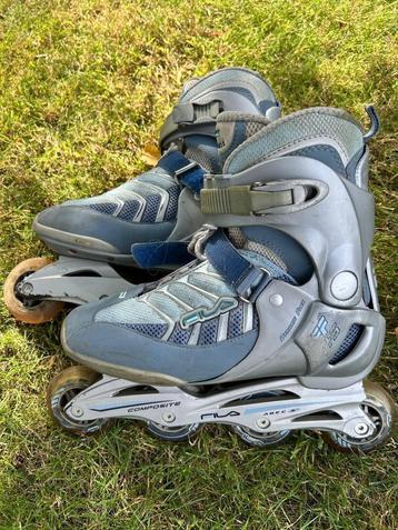 rollerskates beschikbaar voor biedingen