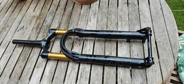 Fox 34 factory 130mm
29er vork 2023 model beschikbaar voor biedingen