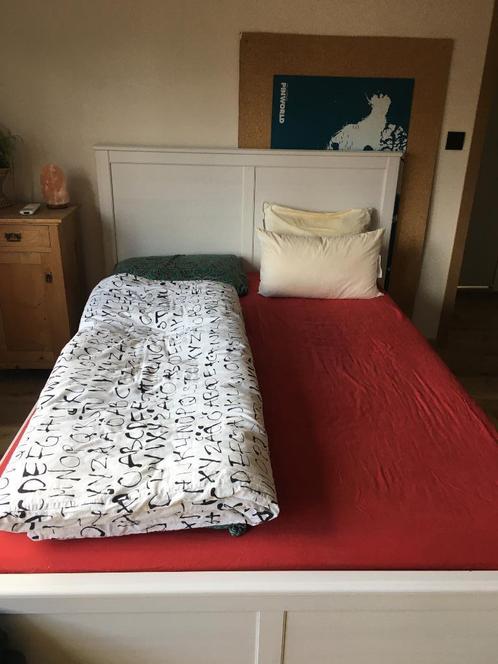 Bed twijfelaar IKEA, Maison & Meubles, Chambre à coucher | Lits, Comme neuf, Queen size, 140 cm, 200 cm, Bois, Blanc, Enlèvement