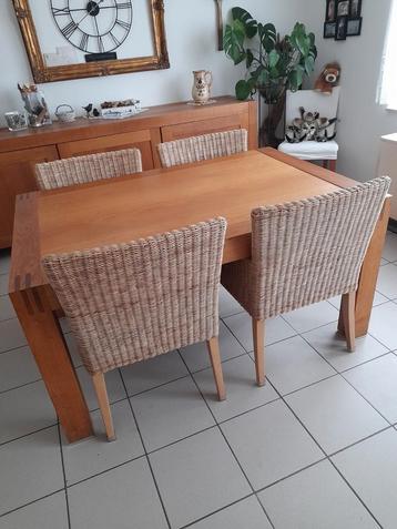Table avec 4 chaises, Maison & Meubles, Tables | Tables à manger, Enlèvement