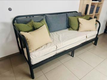 Fyresdal zetelbed + Vannareid matras + Friheten rugkussens beschikbaar voor biedingen