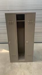 Mewaf locker / kleerkastjes, Ophalen of Verzenden, Gebruikt