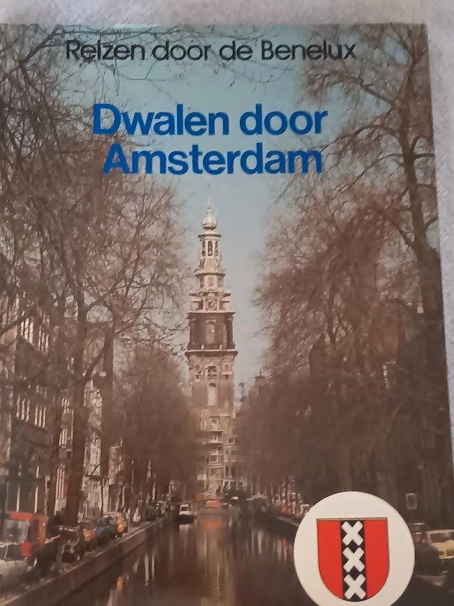 Dwalen door Amsterdam, Livres, Histoire mondiale, Comme neuf, Europe, Enlèvement ou Envoi