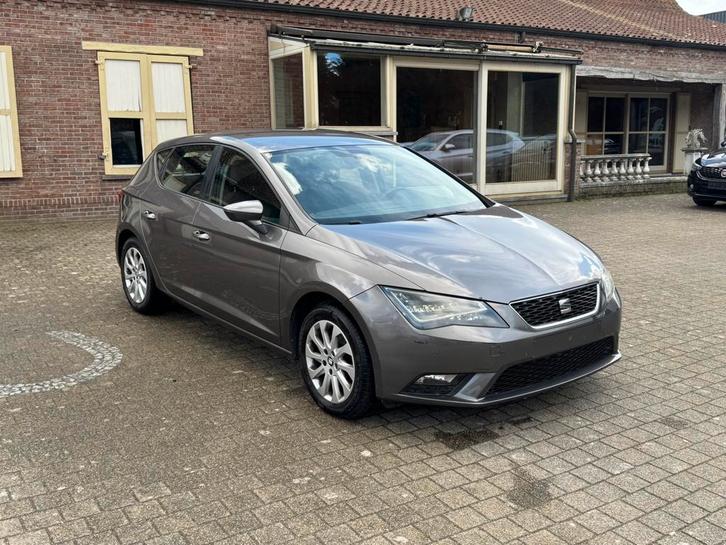 Seat LEON 1.2 benzine Euro6, Autos, Seat, Particulier, Leon, Essence, Euro 6, Boîte manuelle, Argent ou Gris, Noir, Enlèvement