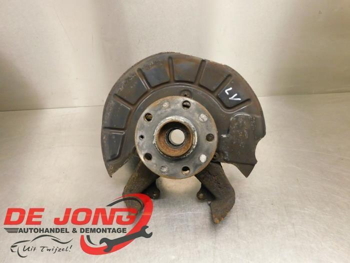 Fusee links-voor van een Skoda Yeti, Auto-onderdelen, Ophanging en Onderstel, Skoda, Gebruikt, 3 maanden garantie, Ophalen of Verzenden