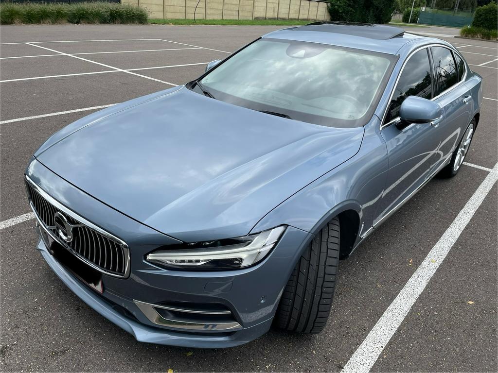 Inscription Volvo S90 D4 190ch, vente approuvée, Autos, Cuir, Achat, Entretenue par le concessionnaire, Noir