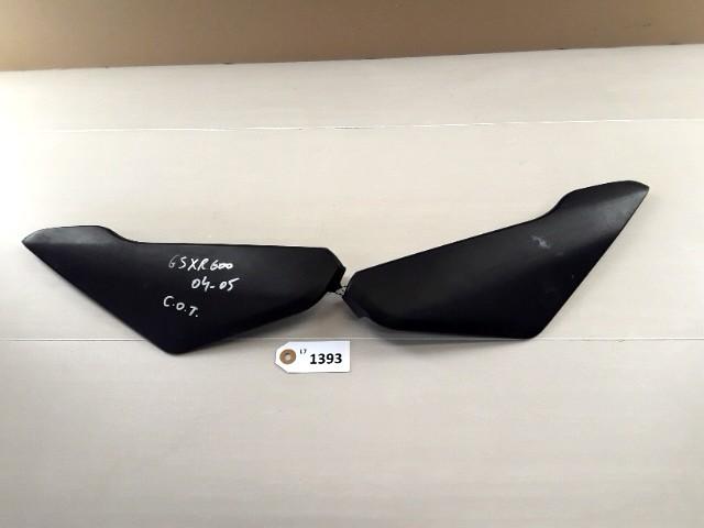 GSXR600 2004 - 2005 Suzuki Cover Cover onder tank D1-35800